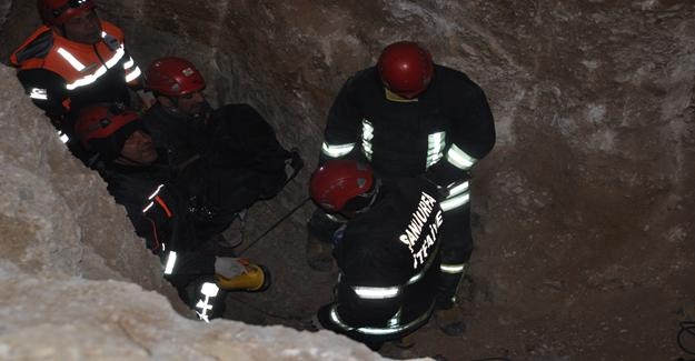 Sondaj kuyusuna düşen kızın cesedi 31 saat sonra çıkarılabildi