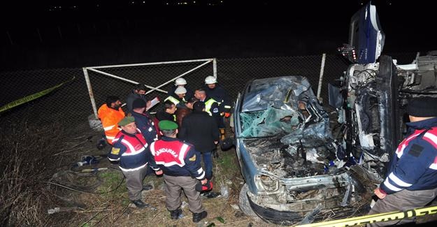 Bursa’da feci kaza: 4 ölü 1 yaralı