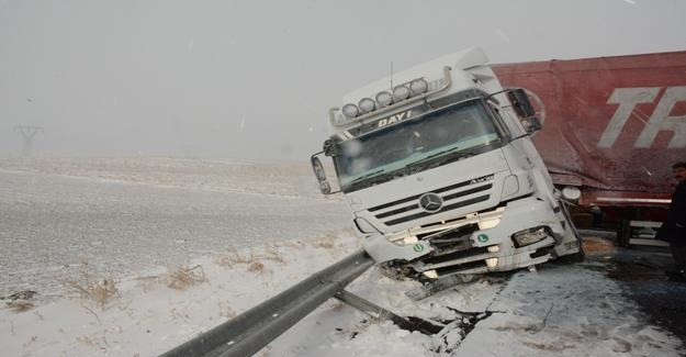 Aksaray’da 36 araç birbirine girdi