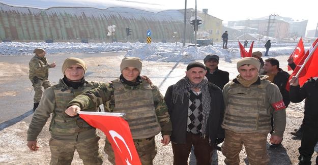 Yüksekova’da teröre lanet yürüyüşü