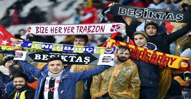 Futbol Ailesi Şehitler İçin Bir Araya Geldi