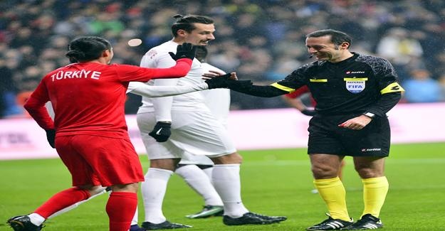 Futbol Ailesi Şehitler İçin Bir Araya Geldi