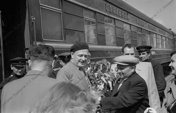 Nâzım Hikmet'in yayınlanmamış fotoğrafları