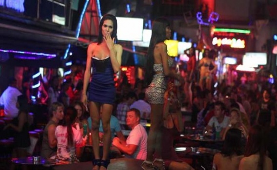 Phuket Adası Gece Hayatı