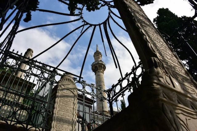 Bursa Emirsultan Camii ve Külliyesi