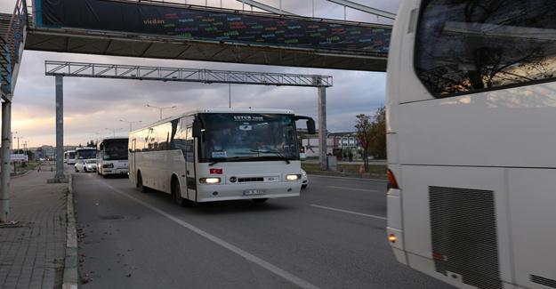 Bursa'da servisler trafiği kilitliyor