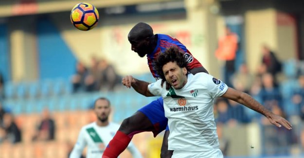 STSL 10.Hafta: K.Karabükspor 0-0 Bursaspor