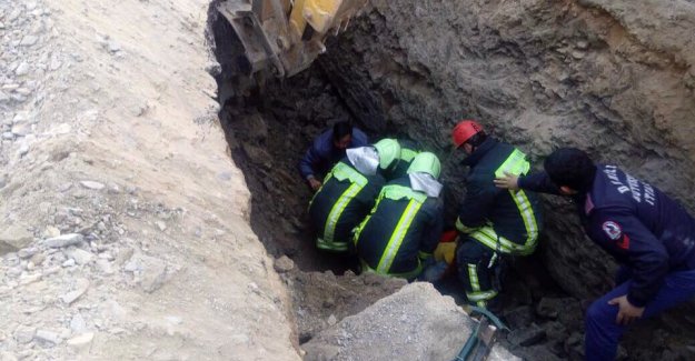 Denizli'de Göçük altında kalan işçi hayatını kaybetti