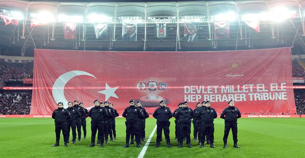 Futbol Ailesi Şehitler İçin Bir Araya Geldi