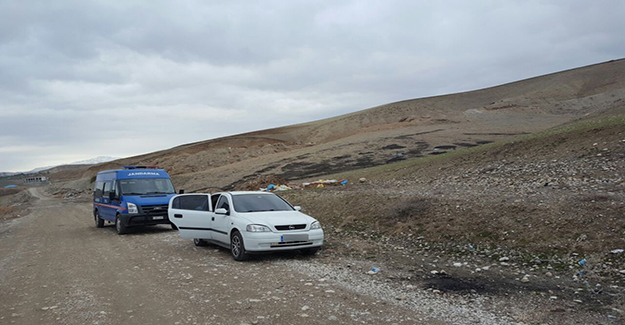 İhbar edilen araçta tabanca ve mermiler ele geçirildi