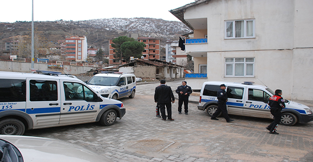 Tutuklama kararı olan zanlı adliyeden kaçtı