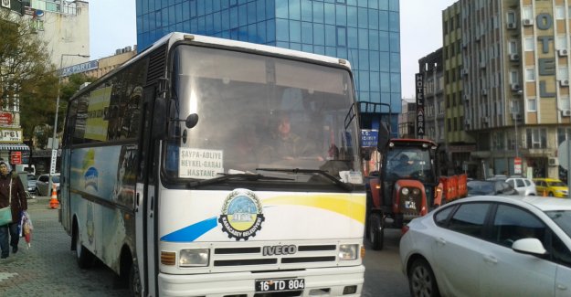 Karacabey Belediyesi’nden Ücretsiz Halk Otobüsü Hizmeti