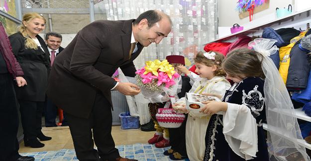 Yıldırımlı Minikler Başkan Amcalarını Ağırladı