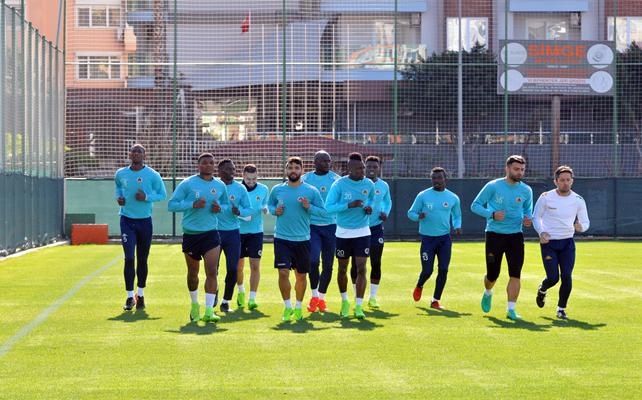 Aytemiz Alanyaspor'a 4 günlük galibiyet izni