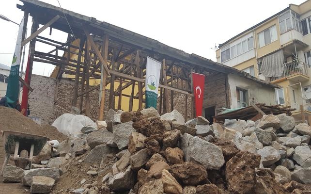 Osmangazi’de bir tarihi miras daha ayağa kalkıyor