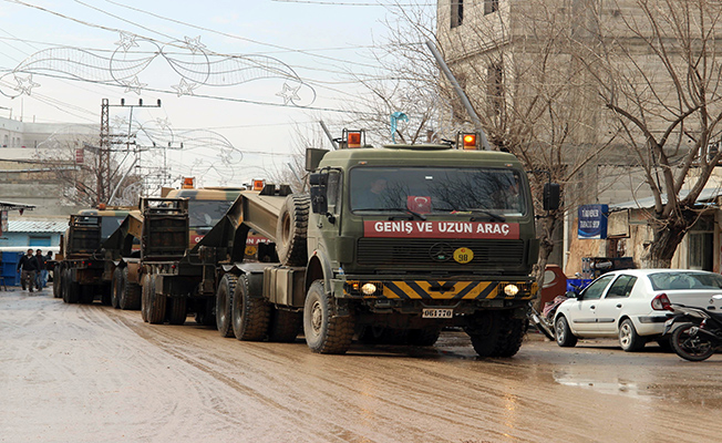 Sınır hattında hareketlilik sürüyor