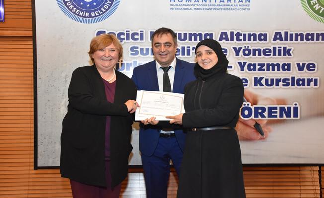 Suriyeliler Türkçe öğrenmeye devam ediyor