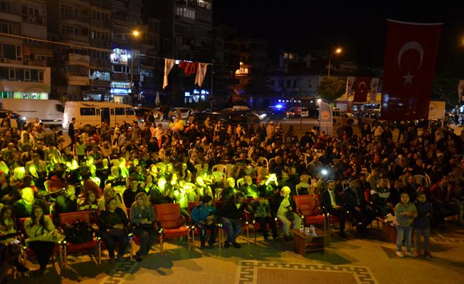 Gemlik Gençlik Şöleninde Buluştu