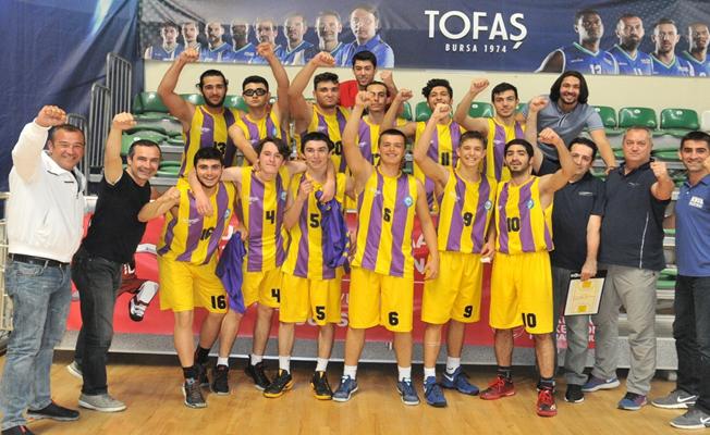 Nilüfer Belediyespor’un basketbolcuları çeyrek finalde