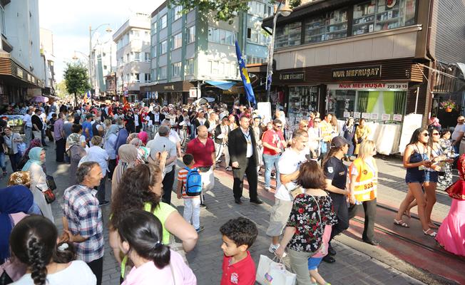 Bursa`da ‘Altın Karagöz` renkleri