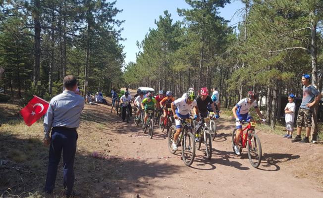 Esbike 15 Temmuz Şehitleri İçin Pedal Çevirdi