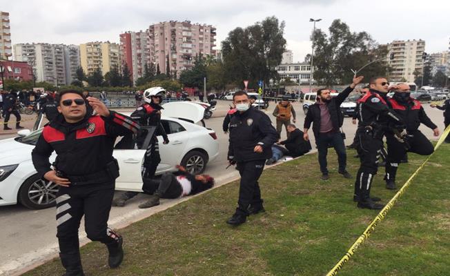 Adana'daki silahlı çatışmada 2 kişi yaralandı