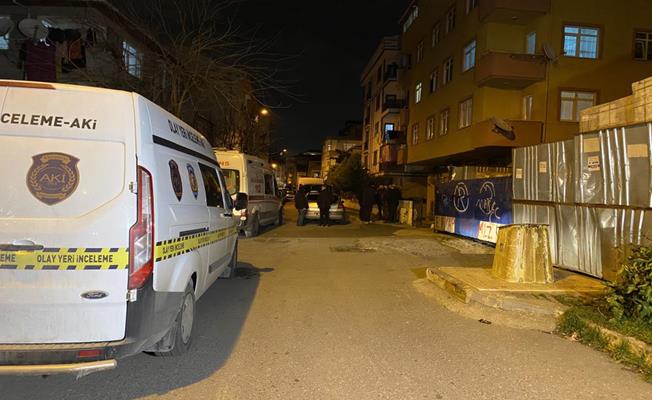 Pendik’te eşini bıçaklayarak öldürdükten sonra intihar etti