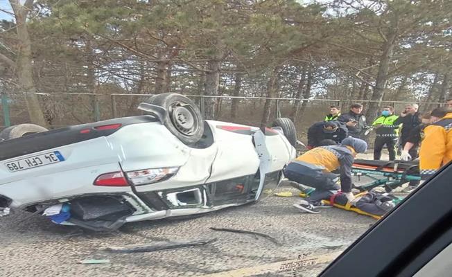 Tekirdağ’da takla atan otomobil karşı şeride geçti