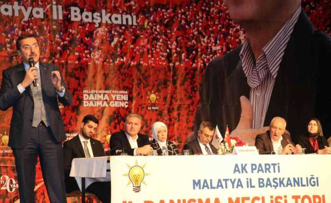 AK Parti “ Daraltılmış İl Danışma Meclisi” toplantısı yapıldı