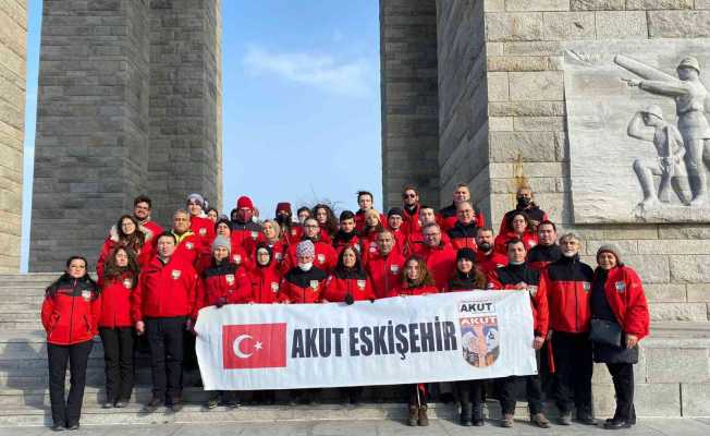 AKUT Eskişehir’den Gelibolu’da şehitlik ziyareti