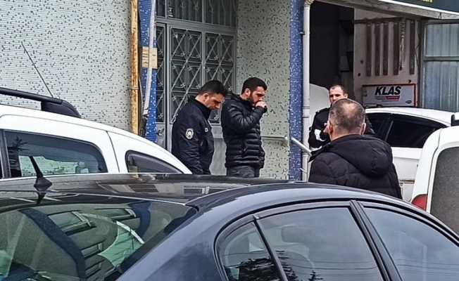 "Annemi öldürdüm" diye ihbarda bulunan engelli çocuk, polisi alarma geçirdi