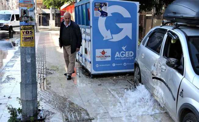 Antalya’da kaza sonrası şelale gibi su aktı, bakan şaştı kaldı