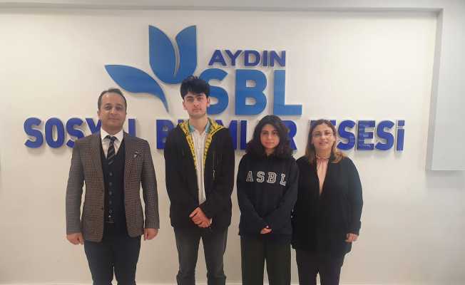 Aydın Sosyal Bilimler Lisesi öğrencilerinden çifte başarı