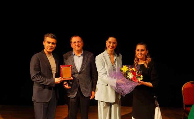 Ayvalık’ta Kadın Oyunları Festivali perdelerini açtı