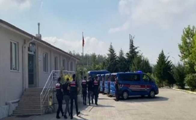 Balıkesir merkezli FETÖ operasyonu: 26 gözaltı