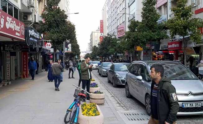 Balıkesir’de hava sıcaklığı 18 dereceyi gördü