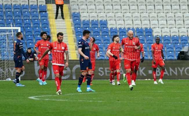 Başakşehir,  Antalyaspor’a 6 buçuk yıl sonra kaybetti