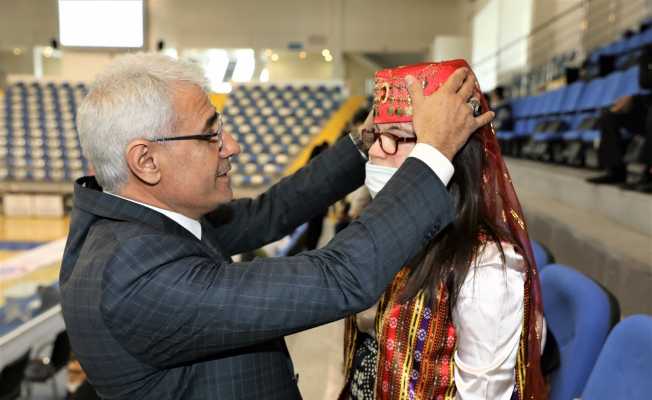 Başkan Güder’den down sendromlu çocuklara özel ilgi