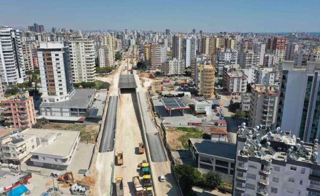 Başkan Seçer, Göçmen’deki katlı kavşak çalışmalarını inceledi