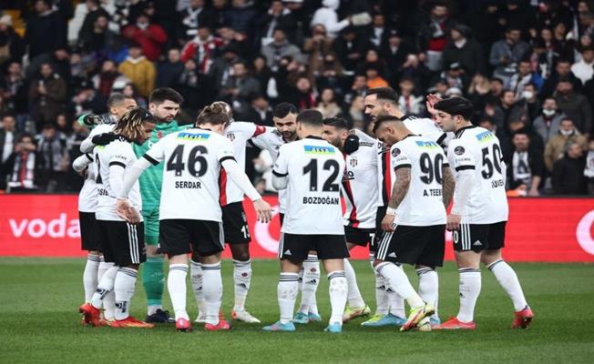 Beşiktaş stada ulaştı