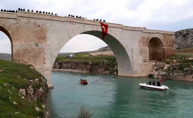 Besni Kızilin’de tarih, doğa ve spor bir arada