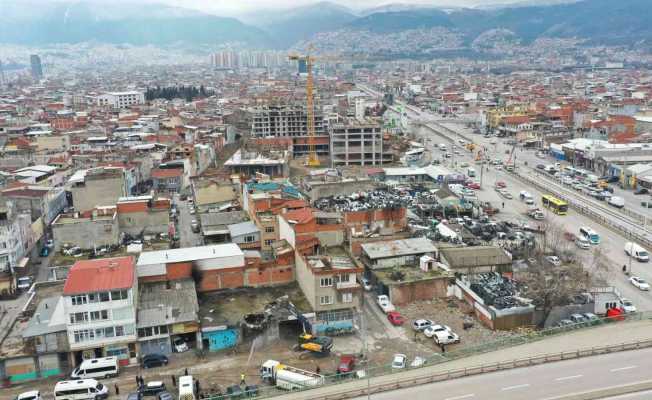 Beşyol’a değer katacak yıkımlar sürüyor