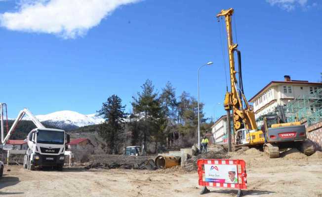 Çamlıyayla’ya katlı otopark yapılıyor