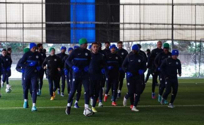 Çaykur Rizespor Kasımpaşa hazırlıklarını İstanbul’da tamamladı