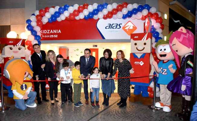 Çocuklara özel Aras Kargo şubesi KidZania’da hizmete girdi