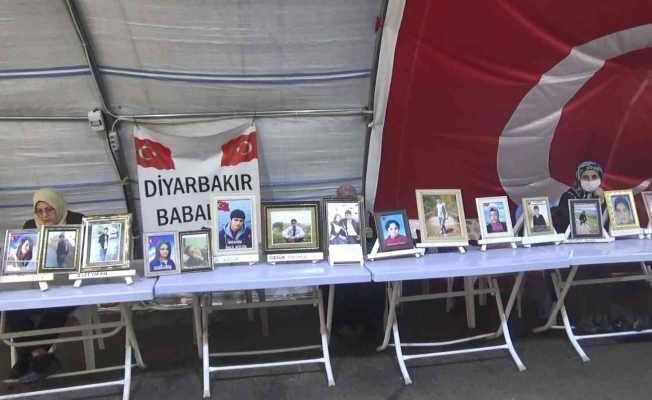 Diyarbakır’da ailelerin evlat nöbeti 919. gününde