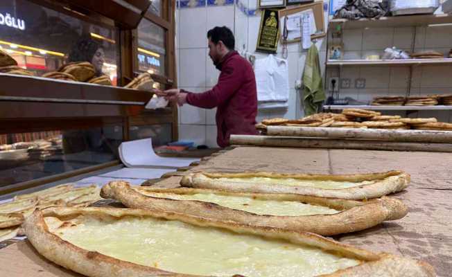 Elazığ’da sofraların vazgeçilmez lezzeti ’Peynirli Ekmek’