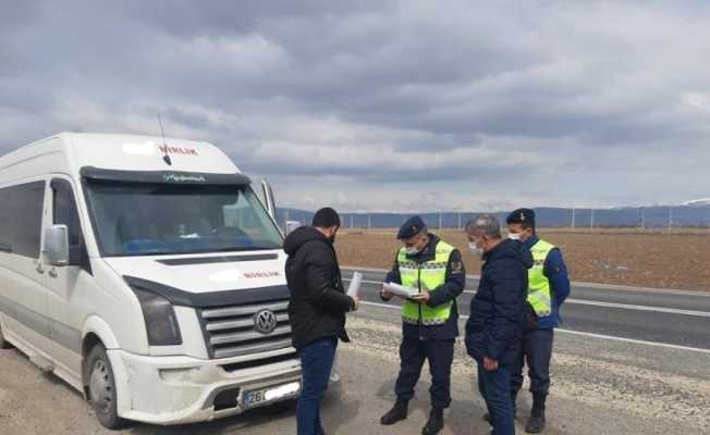 Eskişehir’de sivil görünümlü jandarmadan trafik denetimi