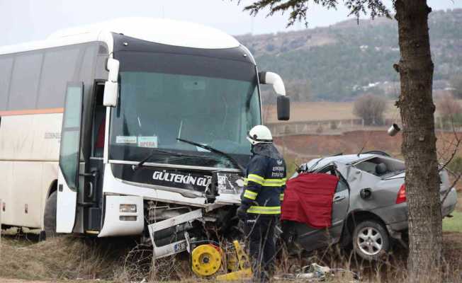 Eskişehir’de trafik kazası: 3 ölü, 3 yaralı