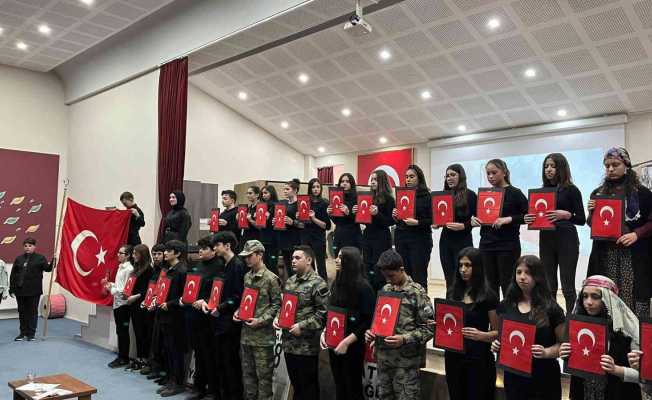 Gazi Mesleki ve Teknik Anadolu Lisesi 18 Mart şehitlerini andı